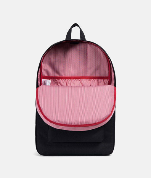 Futon: Amazing Small Apartment Integer at ...